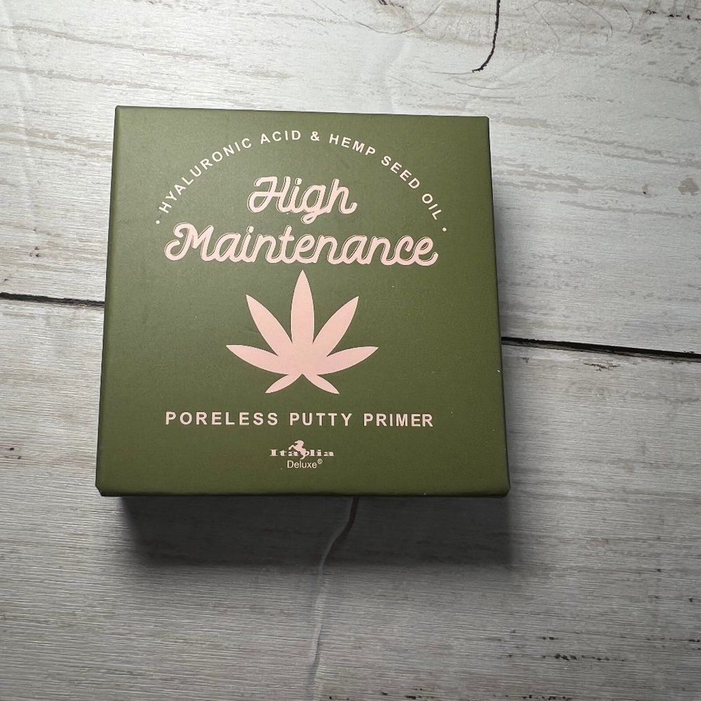 Italia deluxe poreless face filter putty primer